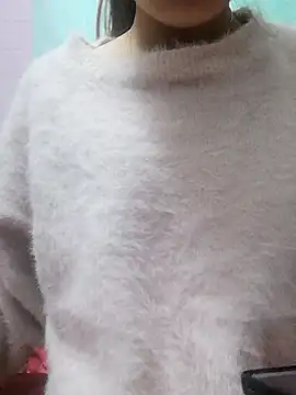 Snapshot of -Almira- chatting on 12/01/24, 07:25 -Almira- online show from 12/01/24, 07:25