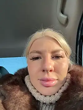 Snapshot of NewLale chatting on 02/22/26, 03:07 NewLale online show from 02/22/26, 03:07