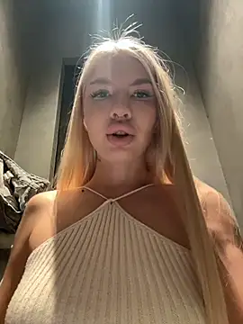 Snapshot of NewLale chatting on 03/02/26, 05:08 NewLale online show from 03/02/26, 05:08