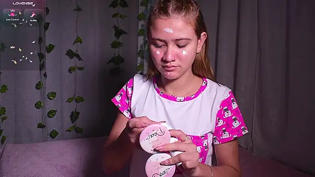 Snapshot of IsabellaFerreiraa chatting on 12/26/24, 01:32 IsabellaFerreiraa online show from 12/26/24, 01:32