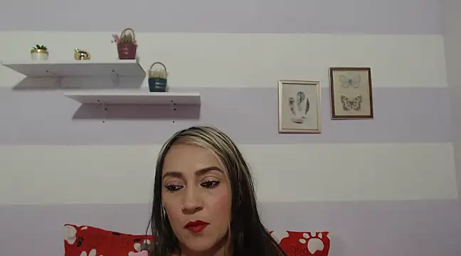 kimberlyvega online show from 02/22/25, 06:41