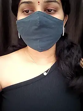 Snapshot of Angleannie chatting on 01/13/26, 07:08 Angleannie online show from 01/13/26, 07:08