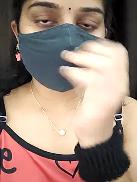 Snapshot of Angleannie chatting on 03/05/26, 04:58 Angleannie online show from 03/05/26, 04:58