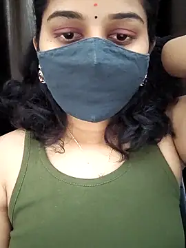 Snapshot of Angleannie chatting on 03/07/26, 04:15 Angleannie online show from 03/07/26, 04:15