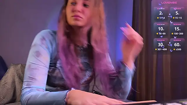 Snapshot of Femdom_Lola chatting on 03/02/25, 06:30 Femdom Lola online show from 03/02/25, 06:30