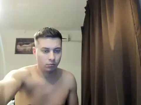 Snapshot of Dreamboy24 chatting on 01/12/26, 04:56 Dreamboy24 online show from 01/12/26, 04:56