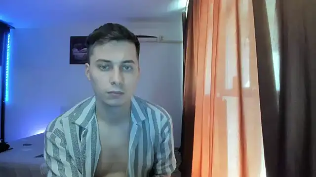 Dreamboy24 online show from 04/23/26, 12:29