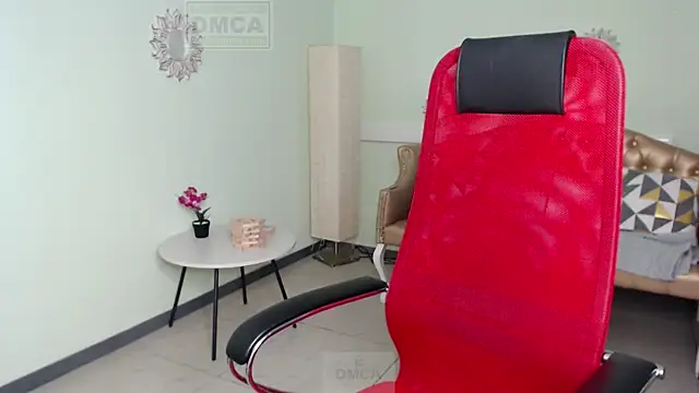 Lily flower7 online show from 02/10/25, 11:15