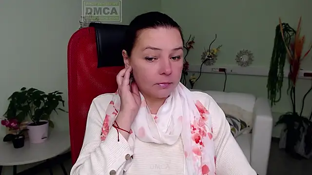 Lily flower7 online show from 10/01/25, 06:08