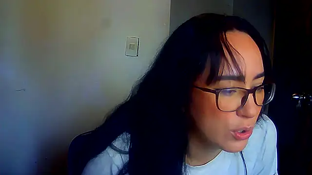 brittanycheeks online show from 02/01/25, 02:34