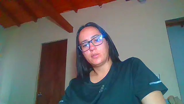 Snapshot of brittanycheeks chatting on 04/18/26, 08:53 brittanycheeks online show from 04/18/26, 08:53