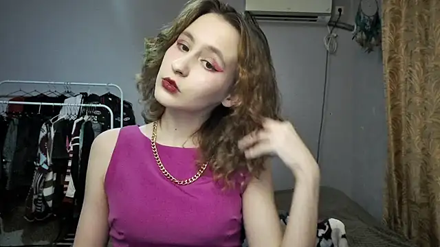 Snapshot of JoannaTompson chatting on 02/28/25, 03:15 JoannaTompson online show from 02/28/25, 03:15