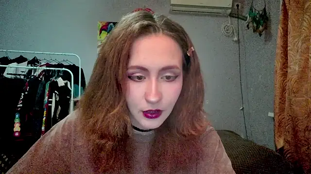 Snapshot of JoannaTompson chatting on 09/25/25, 11:08 JoannaTompson online show from 09/25/25, 11:08