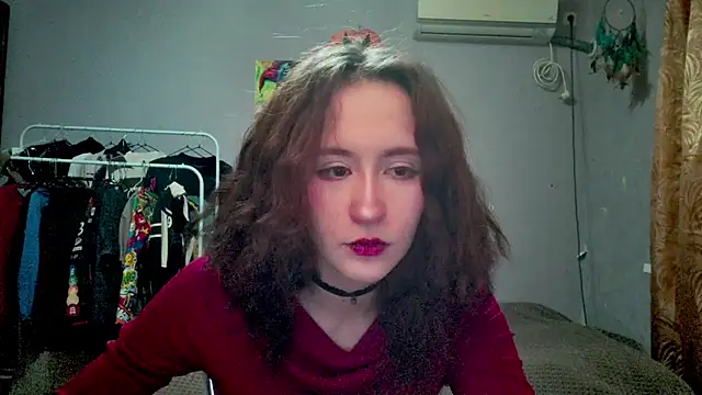 Snapshot of JoannaTompson chatting on 09/30/25, 11:43 JoannaTompson online show from 09/30/25, 11:43