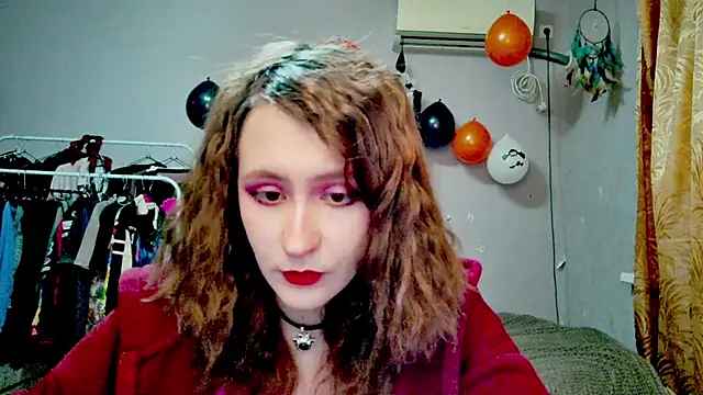 Snapshot of JoannaTompson chatting on 10/22/25, 02:56 JoannaTompson online show from 10/22/25, 02:56