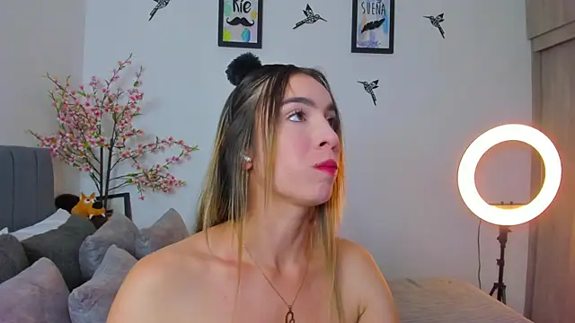 im sarah34 online show from 03/15/25, 09:19