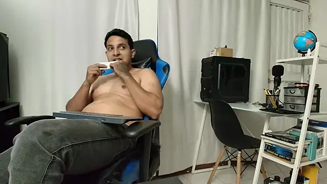 hott dicks online show from 05/06/26, 10:59