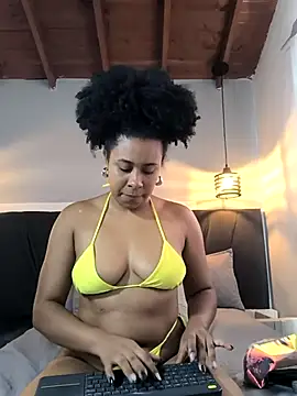 EmmilyBrant online show from 04/25/26, 04:37