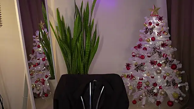 LindaWarners online show from 12/21/24, 08:00