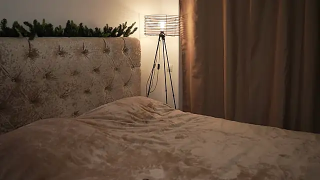 LindaWarners online show from 02/04/25, 06:27