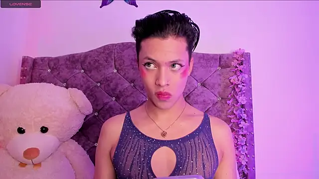 Snapshot of Marck_rousse1 chatting on 01/08/25, 06:09 Marck rousse1 online show from 01/08/25, 06:09