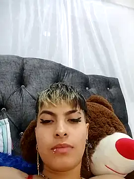Snapshot of ivanna_rivera chatting on 12/11/24, 08:18 ivanna rivera online show from 12/11/24, 08:18