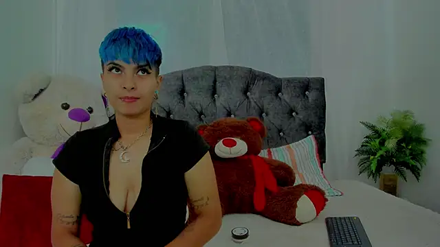 Snapshot of ivanna_rivera chatting on 01/07/25, 07:17 ivanna rivera online show from 01/07/25, 07:17