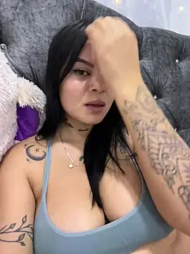 Snapshot of ivanna_rivera chatting on 01/21/25, 11:24 ivanna rivera online show from 01/21/25, 11:24
