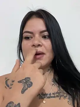 Snapshot of ivanna_rivera chatting on 02/07/25, 02:15 ivanna rivera online show from 02/07/25, 02:15