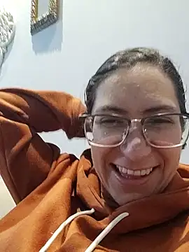 Snapshot of Andromeda-jade chatting on 03/21/25, 01:34 Andromeda-jade online show from 03/21/25, 01:34