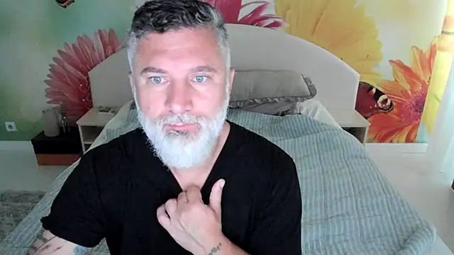 BlowMyXXL online show from 11/30/25, 06:50