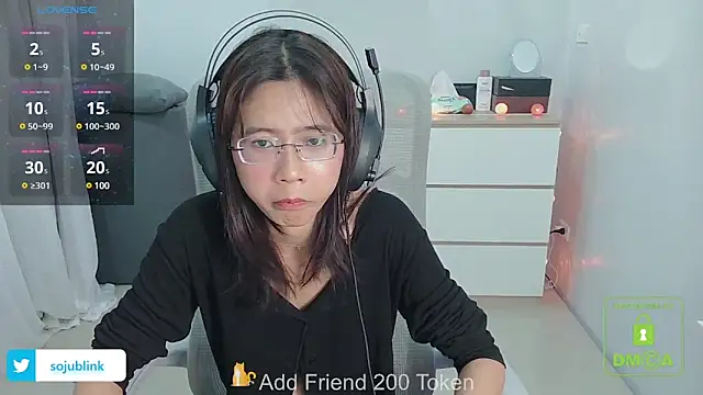 Snapshot of littlemiilk chatting on 03/17/25, 05:49 littlemiilk online show from 03/17/25, 05:49