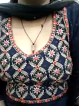 Cute nidhi online show from 12/21/24, 08:18