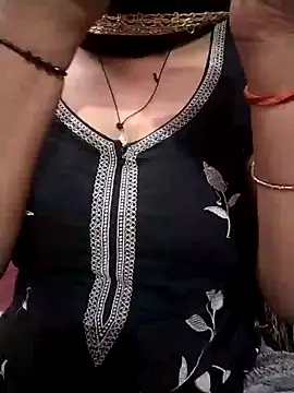 Cute nidhi online show from 12/29/24, 03:11