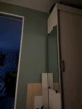 MerlinDave online show from 10/26/25, 01:22