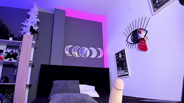 Raven Witch  online show from 01/05/25, 12:31