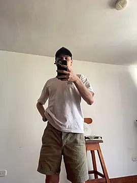 Snapshot of marckalexis chatting on 01/23/25, 06:45 marckalexis online show from 01/23/25, 06:45