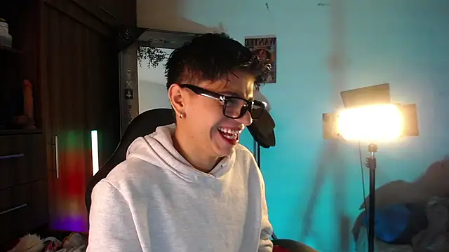 Snapshot of marckalexis chatting on 02/28/25, 05:04 marckalexis online show from 02/28/25, 05:04