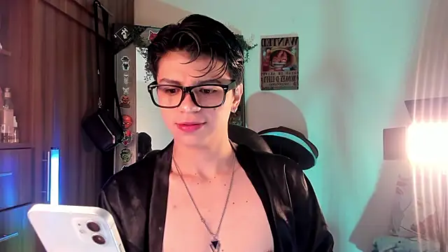 Snapshot of marckalexis chatting on 09/17/25, 12:07 marckalexis online show from 09/17/25, 12:07