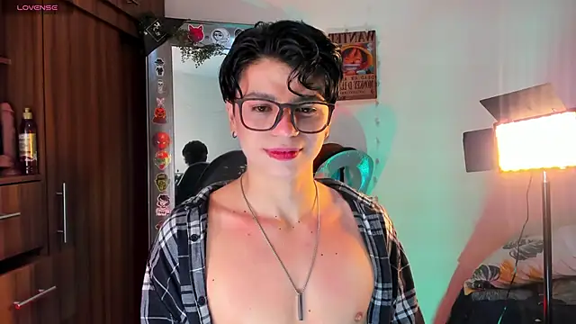 marckalexis online show from 04/30/26, 01:34