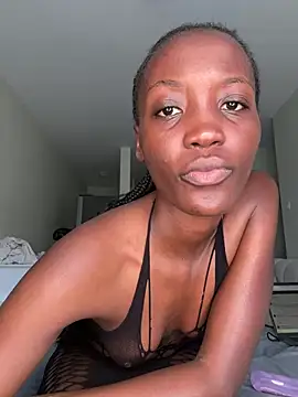 Snapshot of Fanclubbbbb chatting on 02/19/26, 06:09 Fanclubbbbb online show from 02/19/26, 06:09