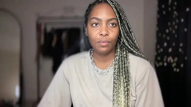 Snapshot of marisilva_br chatting on 11/01/25, 02:13 marisilva br online show from 11/01/25, 02:13