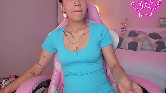 violeth hill online show from 01/24/25, 08:11