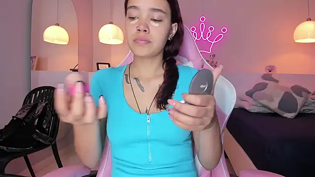 violeth hill online show from 03/03/25, 08:21