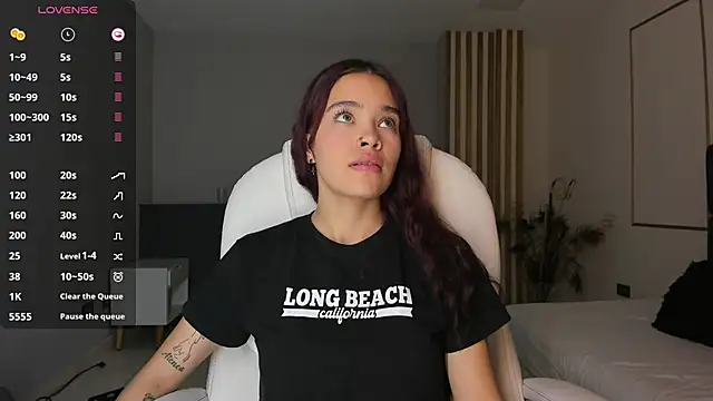 violeth hill online show from 03/06/25, 05:33