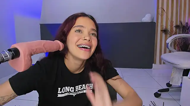 violeth hill online show from 03/06/25, 11:42