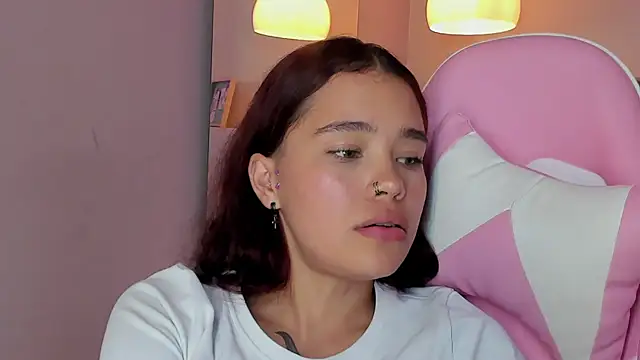 violeth hill online show from 03/08/25, 10:24