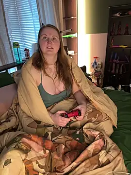 Snapshot of GingerSnap33 chatting on 03/01/26, 06:54 GingerSnap33 online show from 03/01/26, 06:54