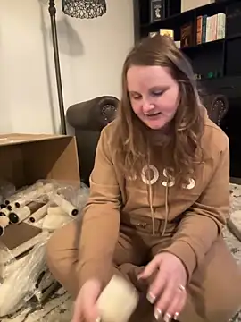 Snapshot of GingerSnap33 chatting on 03/16/26, 11:42 GingerSnap33 online show from 03/16/26, 11:42