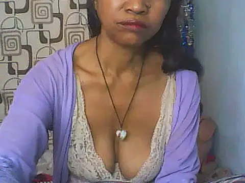 nene belle online show from 05/28/26, 07:49